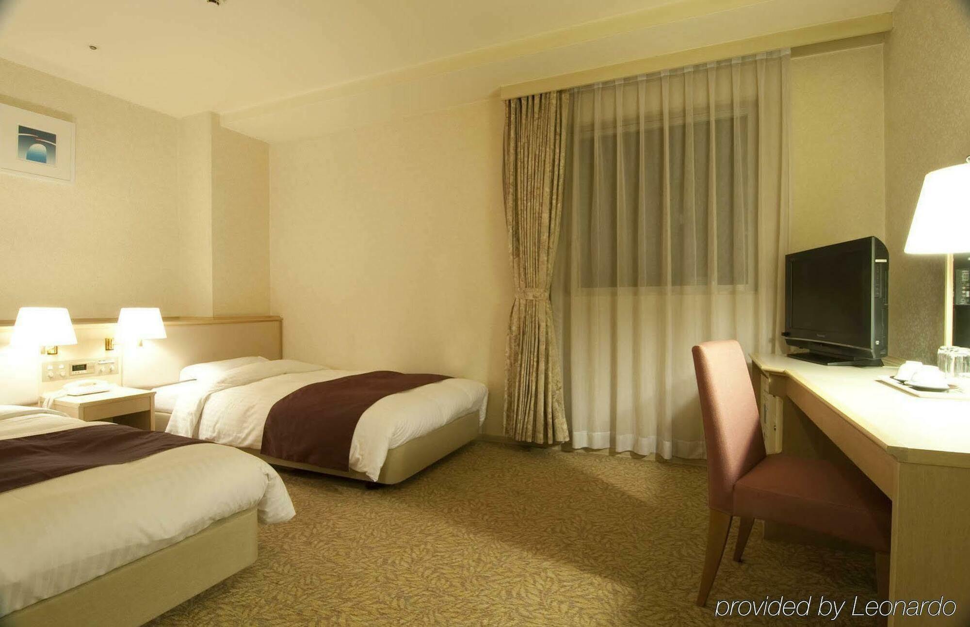 Hotel Mielparque Осака Экстерьер фото